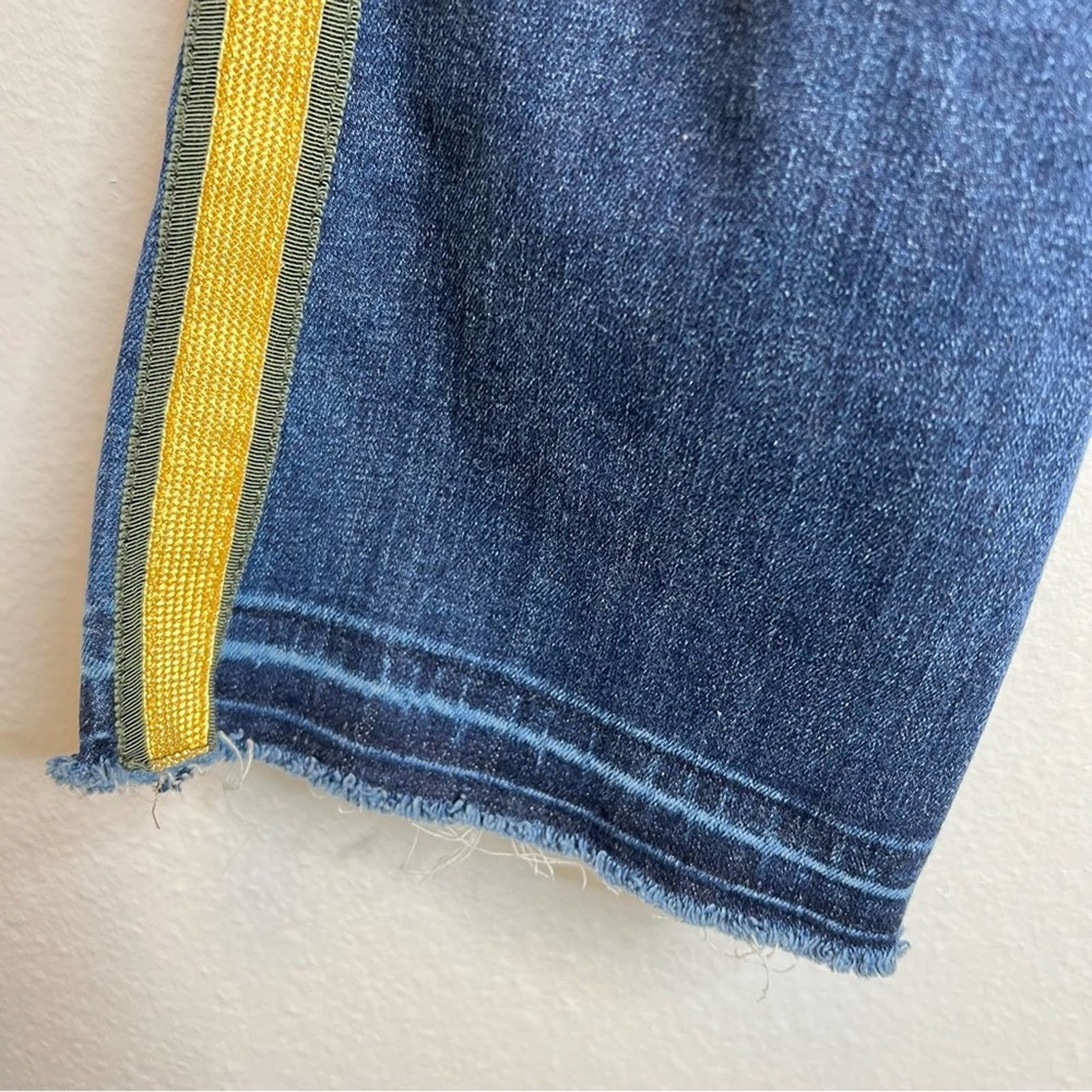 Veronica Beard Carolyn Baby Bootcut Jeans High Rise - Picture 5 of 8